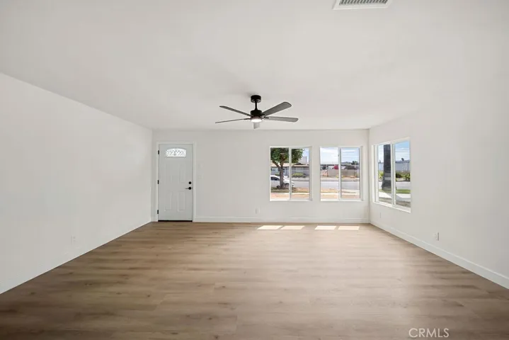9721 Indiana, Riverside, California 92503 — photo 5