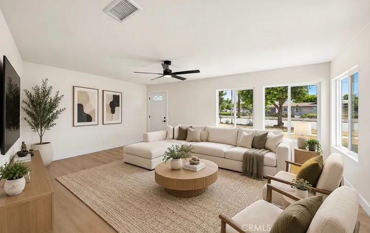 9721 Indiana, Riverside, California 92503 — photo 4
