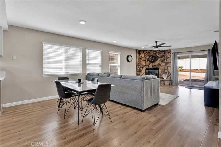 17875 Idyllewild Lane, Victorville, California 92395 — photo 5