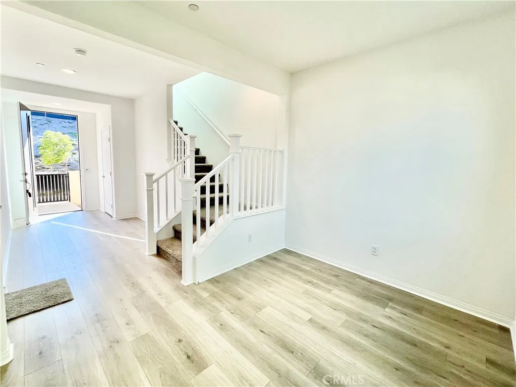 gallery-image 3