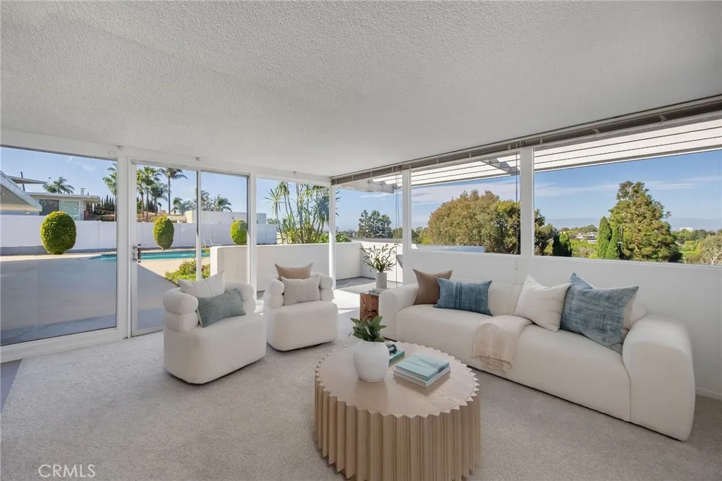 Family room office big city views