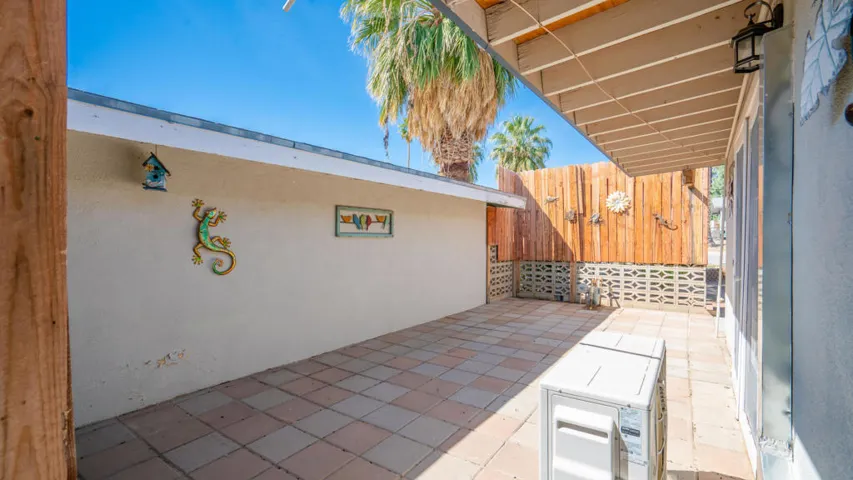 6069 Baileya Avenue, 29 Palms, California 92277 — photo 5