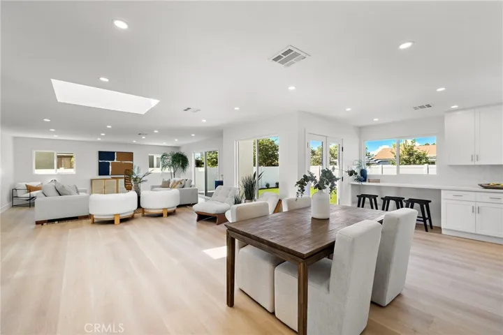674 Senate Street, Costa Mesa, California 92627 — photo 4