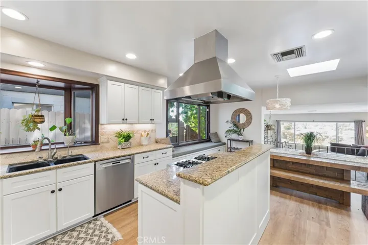 5365 Elvira Road, Woodland Hills, California 91364 — photo 5