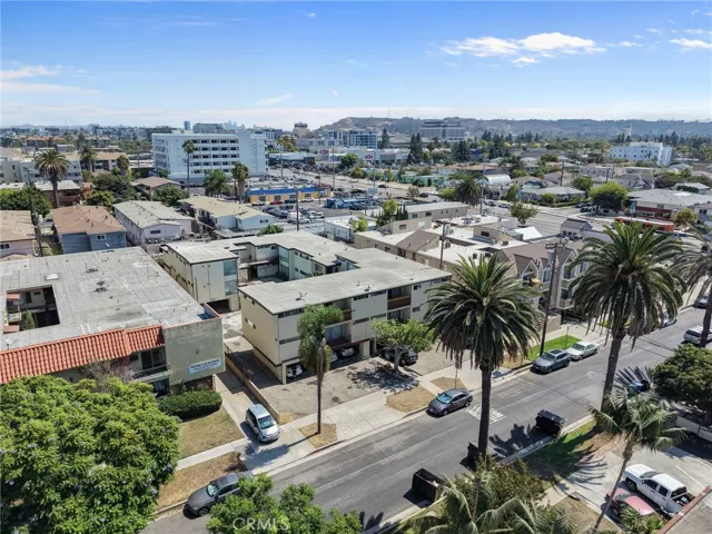 3750 Midvale Avenue, Los Angeles, California 90034 — photo 4