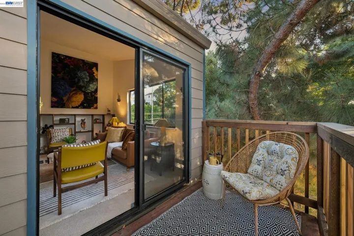 819 E 28th St, Oakland, California 94610 — photo 4