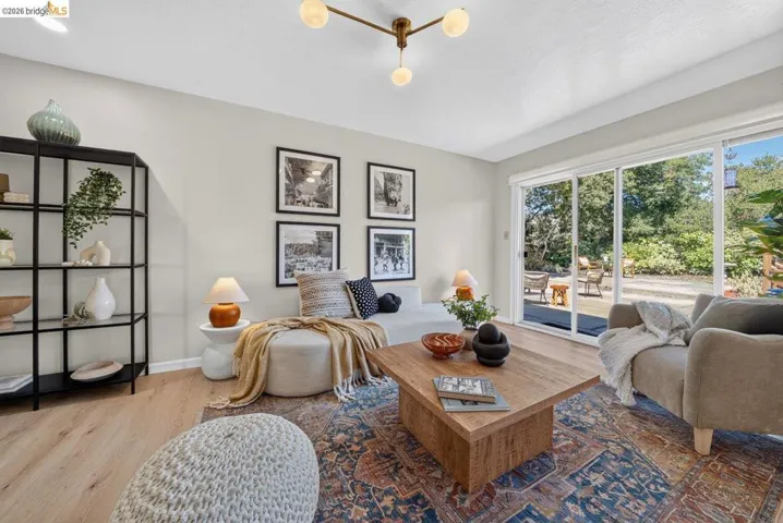 4836 Reinhardt Dr, Oakland, California 94619 — photo 5