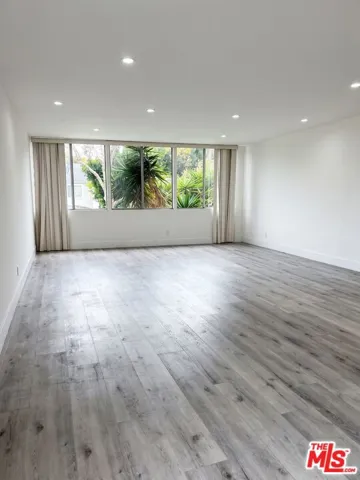 9221 Charleville Boulevard C, Beverly Hills, California 90212 — photo 4
