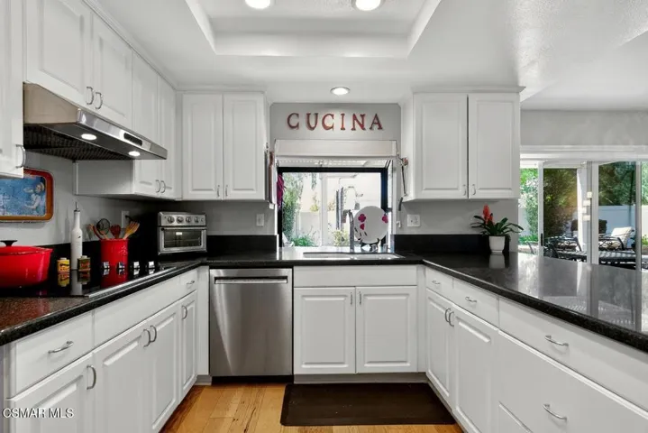 907 Sagebrush Kitchen 2