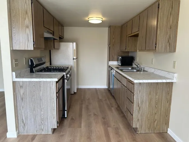 81162 Fred Waring Drive #1004