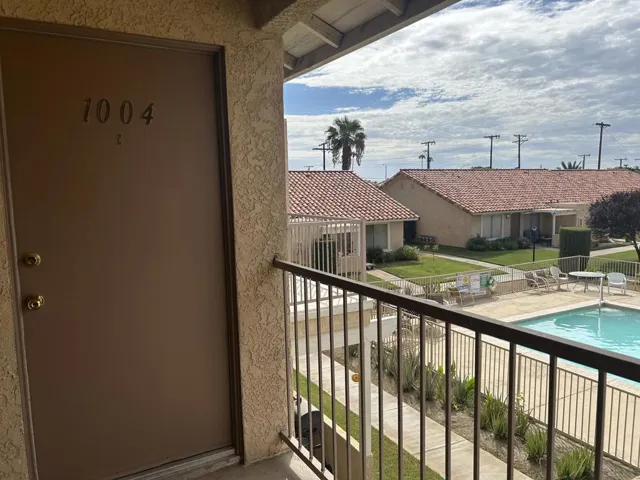 81162 Fred Waring Drive #1004