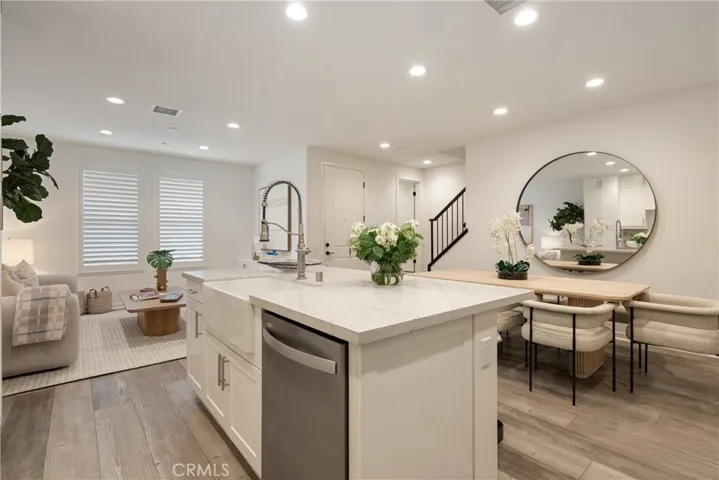 118 High Meadow, Lake Forest, California 92610 — photo 4
