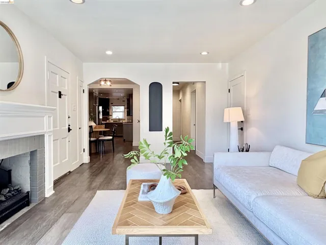 2521 24th Ave, Oakland, California 94601 — photo 5