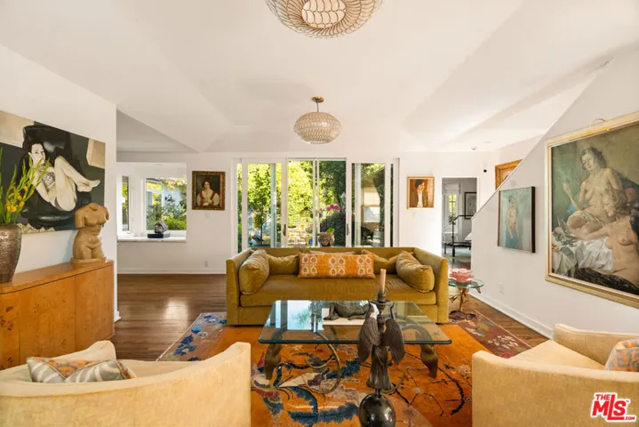 14161 Valley Vista Boulevard, Sherman Oaks, California 91423 — photo 4