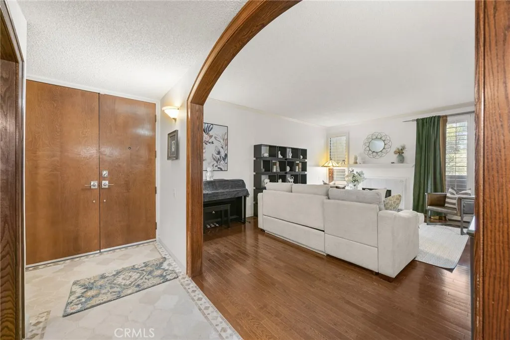 gallery-image 3