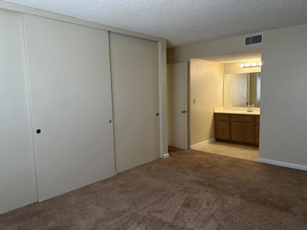 81162 Fred Waring Drive 601 81162 Fred Waring Drive 601