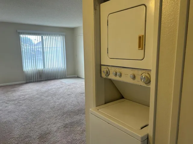 81162 Fred Waring Drive 601