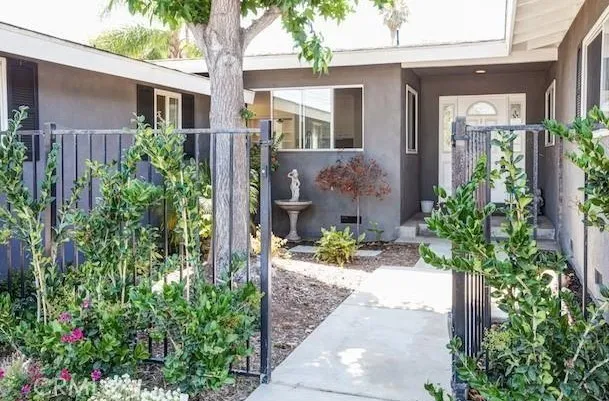 2112 Dover Drive, Newport Beach, California 92660 — photo 4