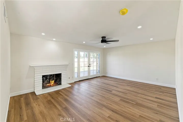 310 N Swidler, Orange, California 92869 — photo 4