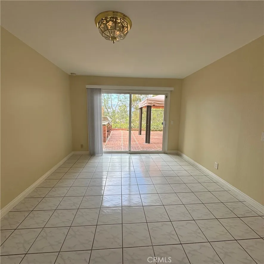 Decent Size Dining Room Decent Size Dining Room