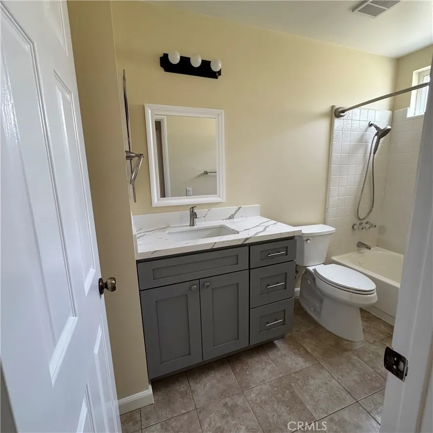 2nd floor bathroom 2nd floor bathroom