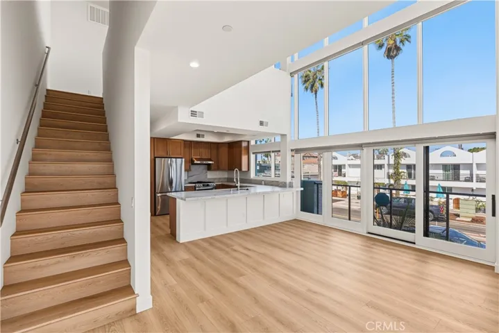 215 Oceanside Blvd 1, Oceanside, California 92054 — photo 4