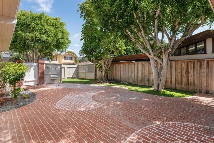 8228 Paseo Del Ocaso, La Jolla, California 92037 — photo 4