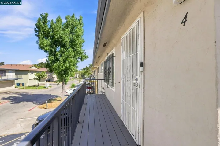 2118 Peppertree Way 4, Antioch, California 94509 — photo 4
