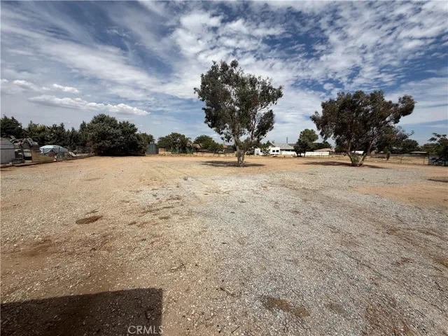 15000 Sage, Hesperia, California 92345 — photo 4