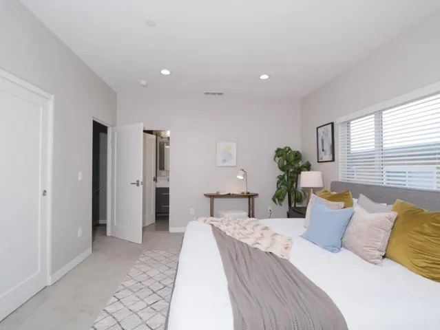 2139 Carlmont Drive, Belmont, California 94002 — photo 4