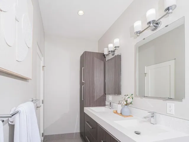2139 Carlmont Drive, Belmont, California 94002 — photo 5