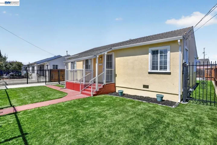 249 Makin Rd, Oakland, California 94603 — photo 4
