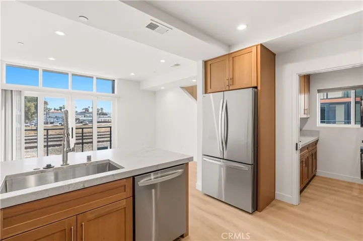 215 Oceanside Blvd 3, Oceanside, California 92054 — photo 5