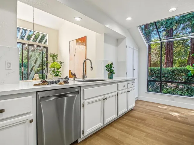 175 Sherland Avenue, Mountain View, California 94043 — photo 4