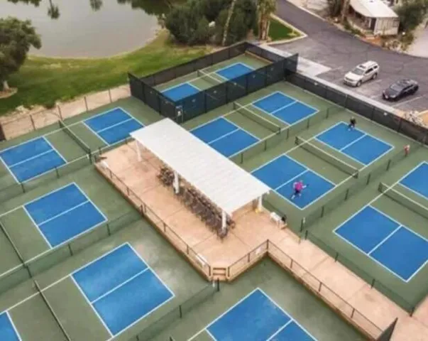 Pickle Ball Courts