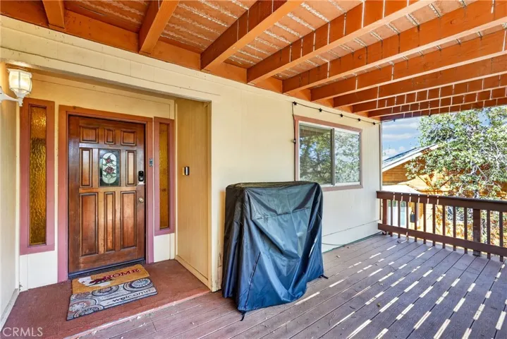 701 Villa Grove, Big Bear City, California 92314 — photo 4