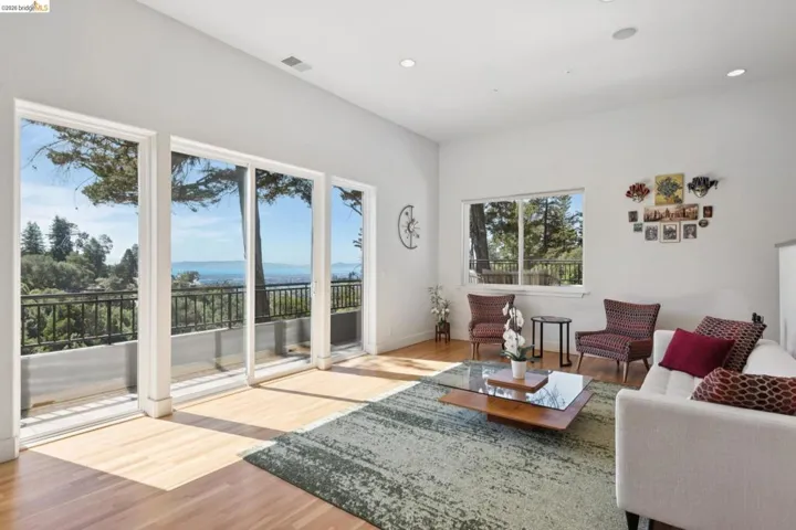 6153 Girvin Drive, Oakland, California 94611 — photo 4