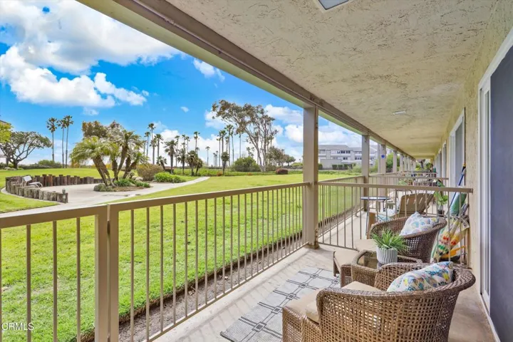 32-619 Sunfish Way-31
