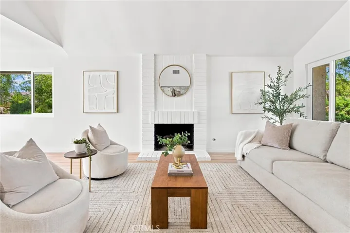 21103 Via Arnaz, Yorba Linda, California 92887 — photo 4