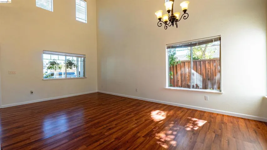 1548 Freed Cir, Pittsburg, California 94565 — photo 5
