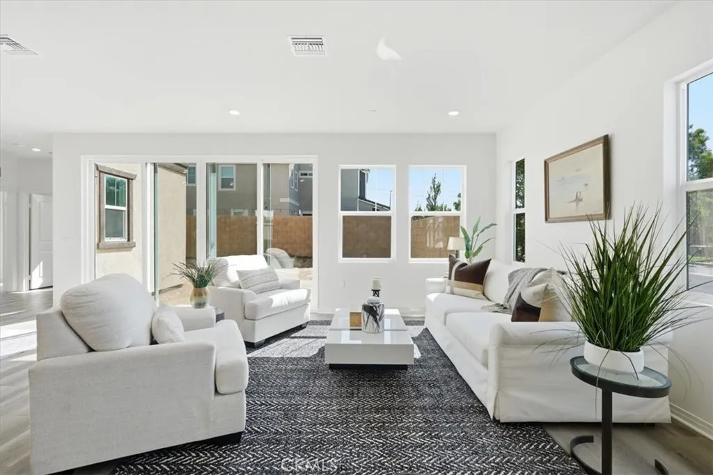 gallery-image 5