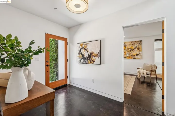 3235 B Louise St, Oakland, California 94608 — photo 4