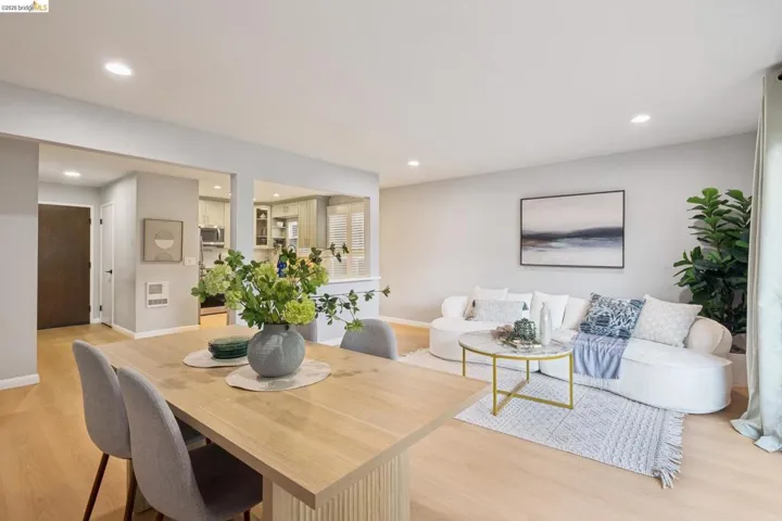 127 Bayo Vista Ave 104, Oakland, California 94611 — photo 5