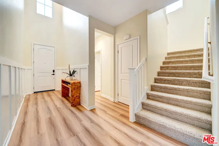 25151 Golden Maple Drive, Santa Clarita, California 91387 — photo 5
