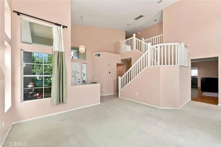 637 Avondale, Corona, California 92879 — photo 5