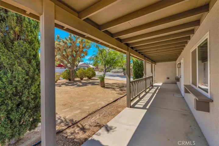 56388 Tamarisk Avenue, Yucca Valley, California 92284 — photo 4