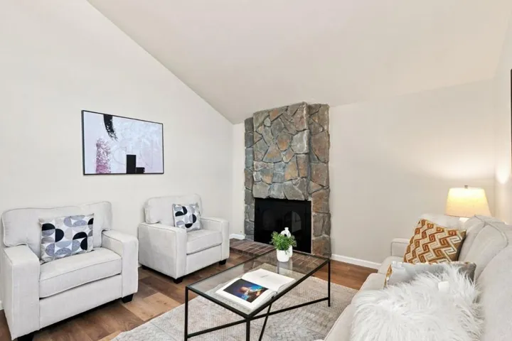 428 Saddlebrook Lane, Pleasant Hill, California 94523 — photo 4