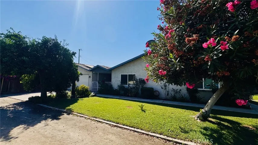 8700 Greenfield Park Drive, Bakersfield, California 93307 — photo 4