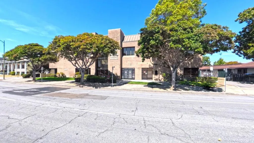 2039 Forest Ave #301