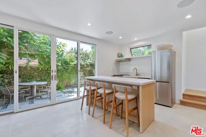 1352 Pacific Street B, Santa Monica, California 90405 — photo 5